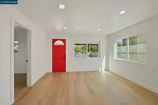300 Pueblo Ave, Modesto, CA 95351 - Photo 11