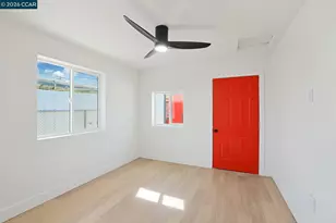 300 Pueblo Ave, Modesto, CA 95351 - Photo 19