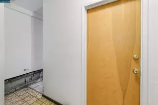 627 25th Ave, San Francisco, CA 94121 - Photo 11