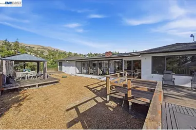 15159 Garcal Dr, San Jose, CA 95127 - Photo 73