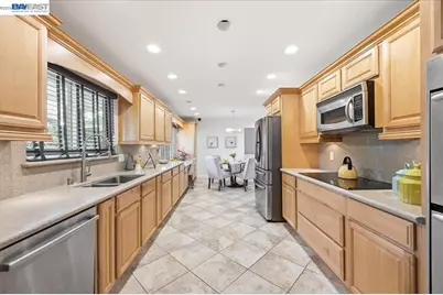 15159 Garcal Dr, San Jose, CA 95127 - Photo 21