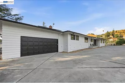15159 Garcal Dr, San Jose, CA 95127 - Photo 5