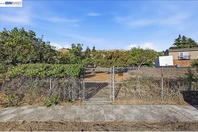 15159 Garcal Dr, San Jose, CA 95127 - Photo 79