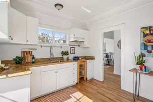 2756 Acton St, Berkeley, CA 94702 - Photo 17