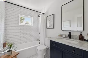 6512 Whitney St, Oakland, CA 94609 - Photo 27