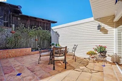 2864 Shasta Rd, Berkeley, CA 94708 - Photo 45