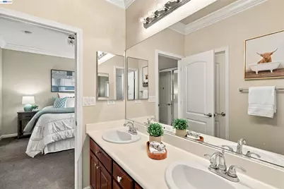 7084 Alder Creek Rd, Vallejo, CA 94591 - Photo 33