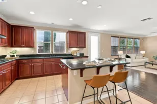 7084 Alder Creek Rd, Vallejo, CA 94591 - Photo 7