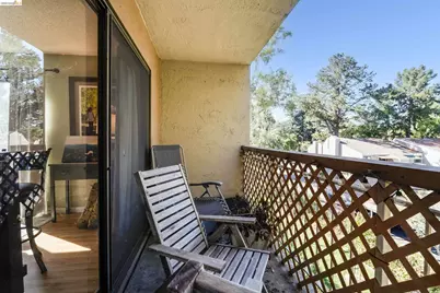 490 Civic Dr #322, Walnut Creek, CA 94596 - Photo 15