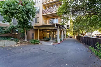 490 Civic Dr #322, Walnut Creek, CA 94596 - Photo 17