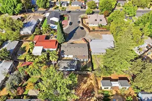 5013 63rd St, Sacramento, CA 95820 - Photo 37