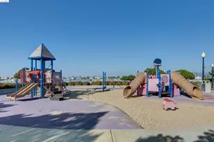 183 Schooner Ct, Richmond, CA 94804 - Photo 47