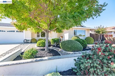 1723 Genoa St, Livermore, CA 94550 - Photo 3
