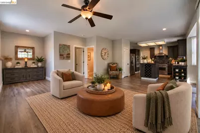 2413 Santa Cruz Ct, Discovery Bay, CA 94505 - Photo 17