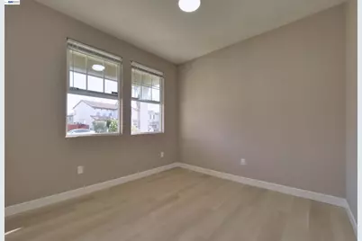 113 Silver Bell Way, Oakley, CA 94561 - Photo 17