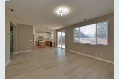 113 Silver Bell Way, Oakley, CA 94561 - Photo 9