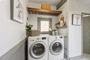 1822 24th St, Oakland, CA 94606 - Photo 27