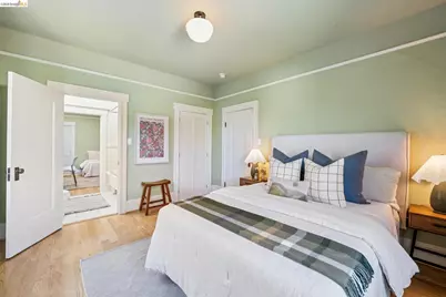 1822 24th St, Oakland, CA 94606 - Photo 19