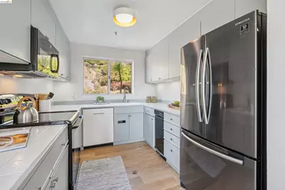 1200 Brickyard Way #101, Richmond, CA 94801 - Photo 5