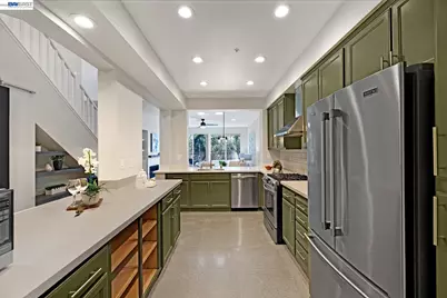 23009 Canyon Terrace Dr #3, Castro Valley, CA 94552 - Photo 19