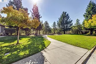 23009 Canyon Terrace Dr, Castro Valley, CA 94552 - Photo 33