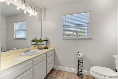 304 Greystone Dr, Antioch, CA 94509 - Photo 39
