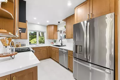 3231 Wisconsin St, Oakland, CA 94602 - Photo 23