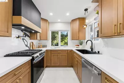 3231 Wisconsin St, Oakland, CA 94602 - Photo 25