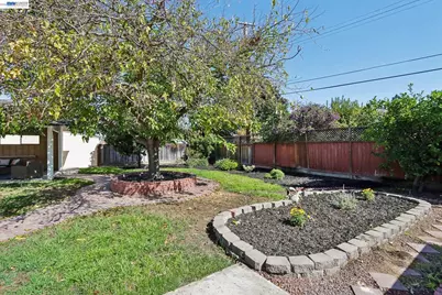 967 Elizabeth Dr, Santa Clara, CA 95050 - Photo 39
