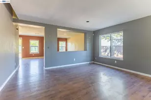 1121 Prewett Ranch Dr, Antioch, CA 94531 - Photo 3