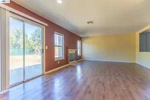 1121 Prewett Ranch Dr, Antioch, CA 94531 - Photo 9