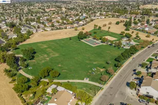1121 Prewett Ranch Dr, Antioch, CA 94531 - Photo 29