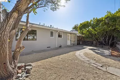 4685 Upland Dr, Richmond, CA 94803 - Photo 47