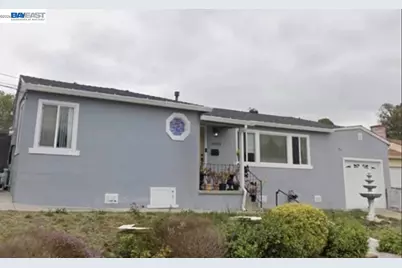 23933 Carmelita Dr, Hayward, CA 94541 - Photo 1