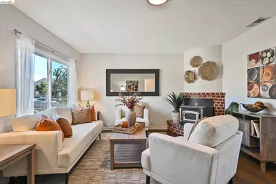 711 30th St, Richmond, CA 94804 - Photo 5