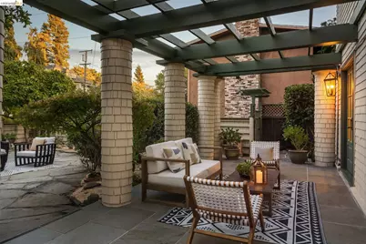 6487 Benvenue Ave, Oakland, CA 94618 - Photo 79