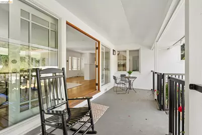 11310 Golf Links Rd, Oakland, CA 94605 - Photo 41