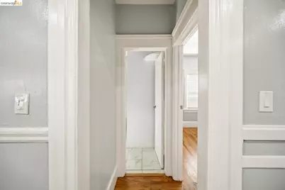 3131 Magnolia St, Oakland, CA 94608 - Photo 9