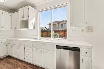 160 Malaga Way, Brentwood, CA 94513 - Photo 15