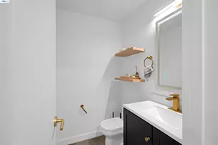 725 Auburn Pl, Hayward, CA 94544 - Photo 17