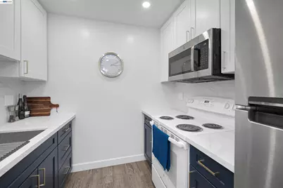 725 Auburn Pl #109, Hayward, CA 94544 - Photo 9