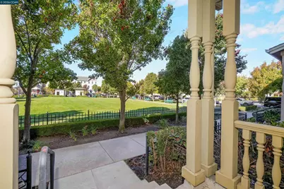 2060 Tsushima, Hercules, CA 94547 - Photo 5