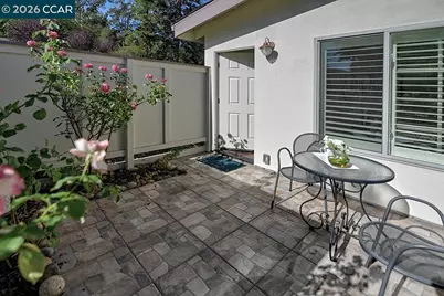 2400 Tice Creek Dr #3, Walnut Creek, CA 94595 - Photo 23