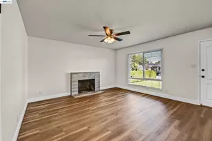 36089 Sandalwood St, Newark, CA 94560 - Photo 5