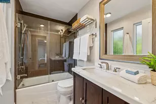 10 Doral Dr, Moraga, CA 94556 - Photo 31