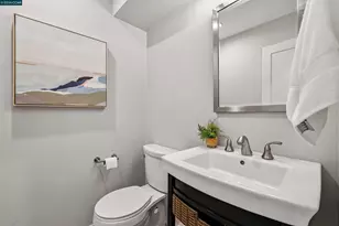 10 Doral Dr, Moraga, CA 94556 - Photo 33
