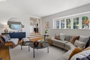 6526 Longwalk Dr, Oakland, CA 94611 - Photo 15