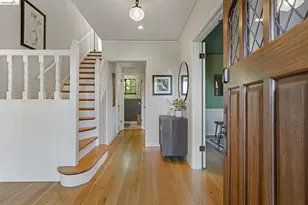 6526 Longwalk Dr, Oakland, CA 94611 - Photo 11