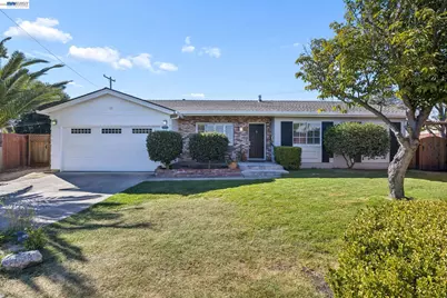 8420 Cavalier Ct, Dublin, CA 94568 - Photo 3