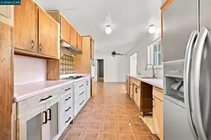 1723 Encanto Ct, Walnut Creek, CA 94597 - Photo 9